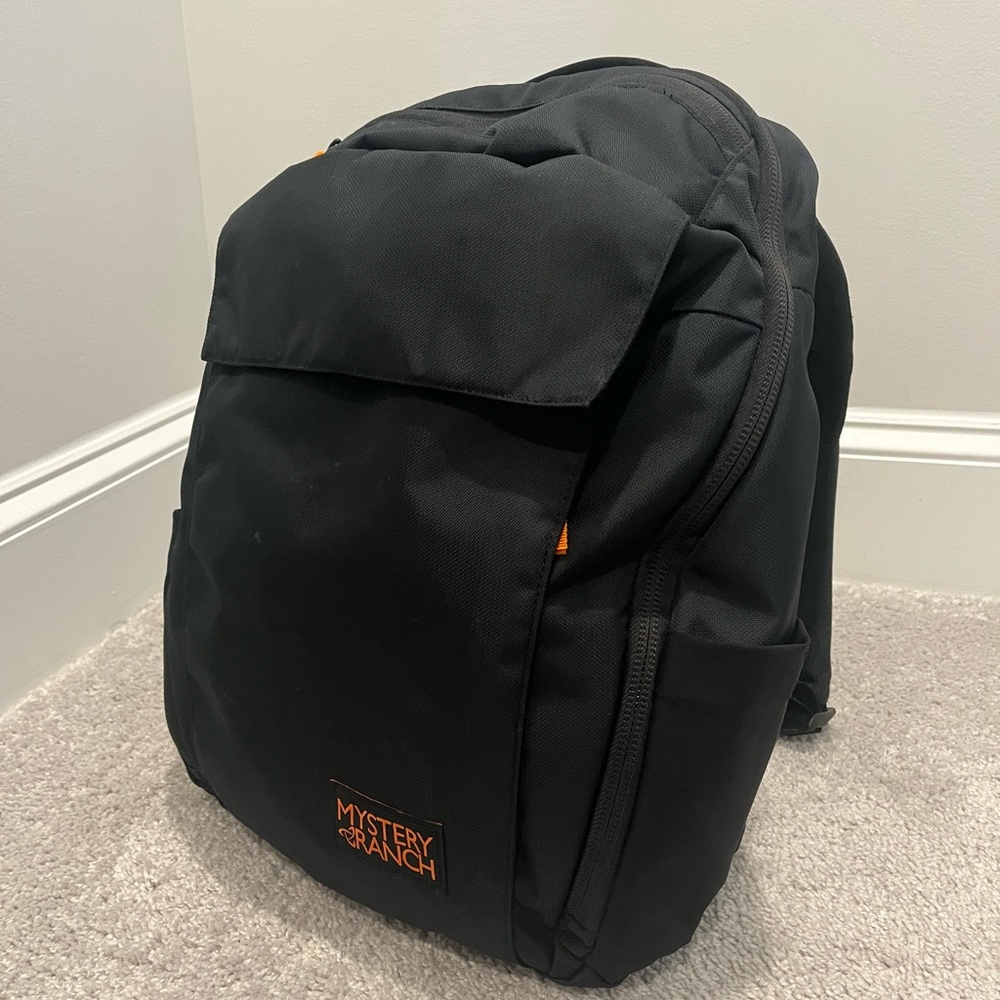 Mystery Ranch District 18 backpack